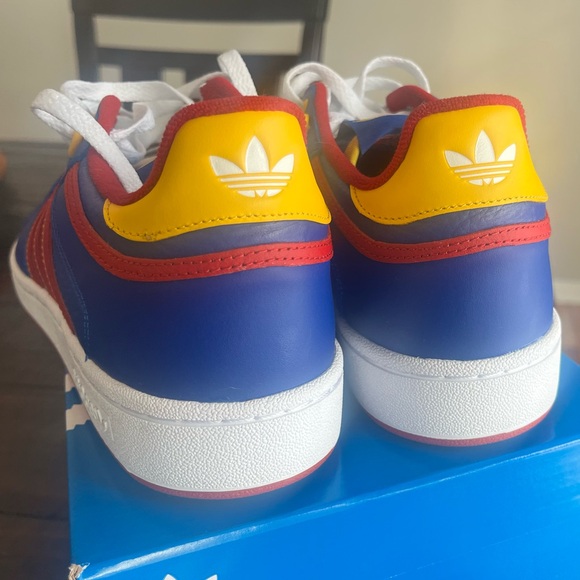 Kansas Jayhawks adidas Centennial 85 Low Basketball Shoes Royal Blue/Red - Picture 4 of 7